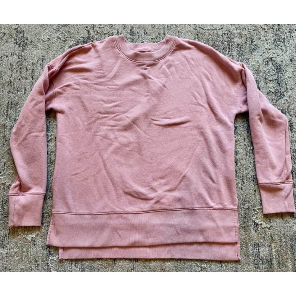Time and Tru Women’s Sweater Size Medium Pink